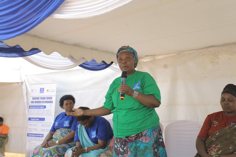 Abacuruzaga mu kajagari bashima ababafashije guhindura imikorere