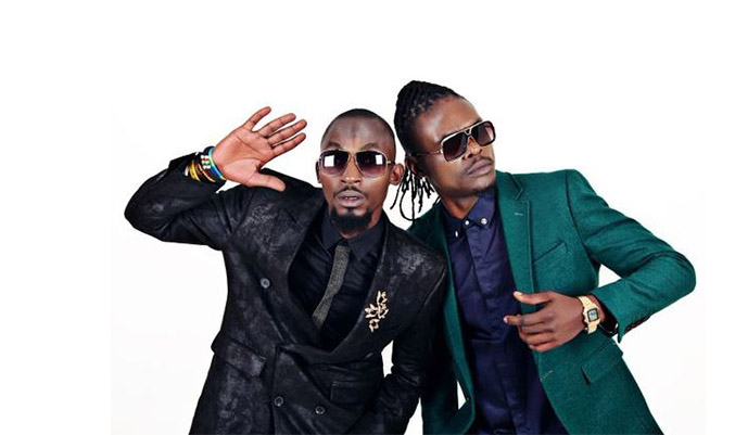 Radio wambaye umukara yarinze ashiramo umwuka ibyo gutandukana bitarabaho