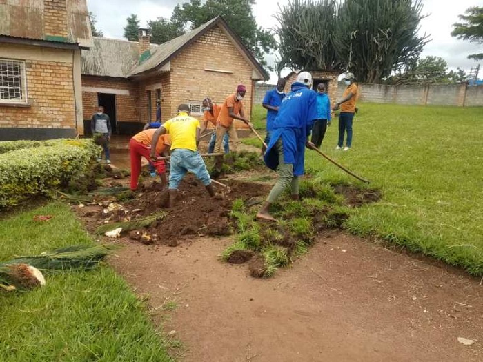 Mu busitani bwa Radio Salus, ahabonywe imibiri