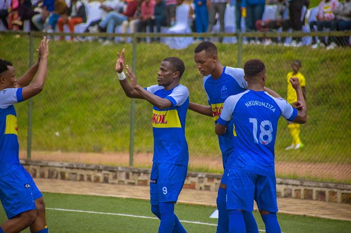 Rayon Sports bishimira igitego cya mbere 