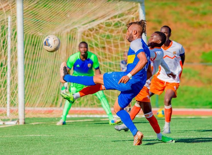 Essomba Willy Onana ni we watsinze igitego cya mbere cya Rayon Sports