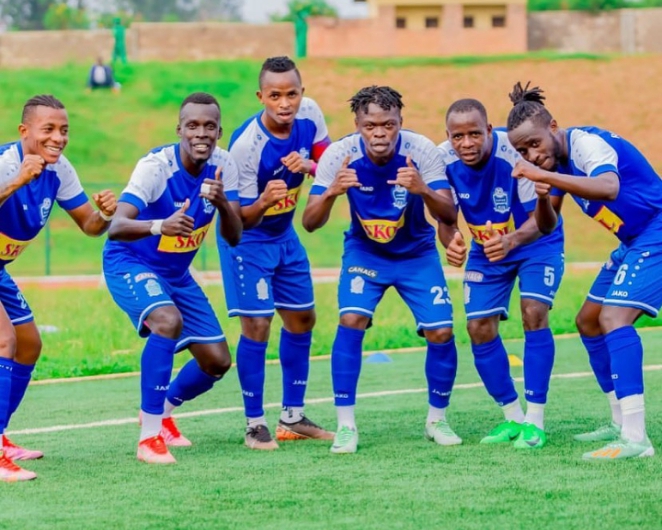 Abakinnyi ba Rayon Sports bishimiye intsinzi 