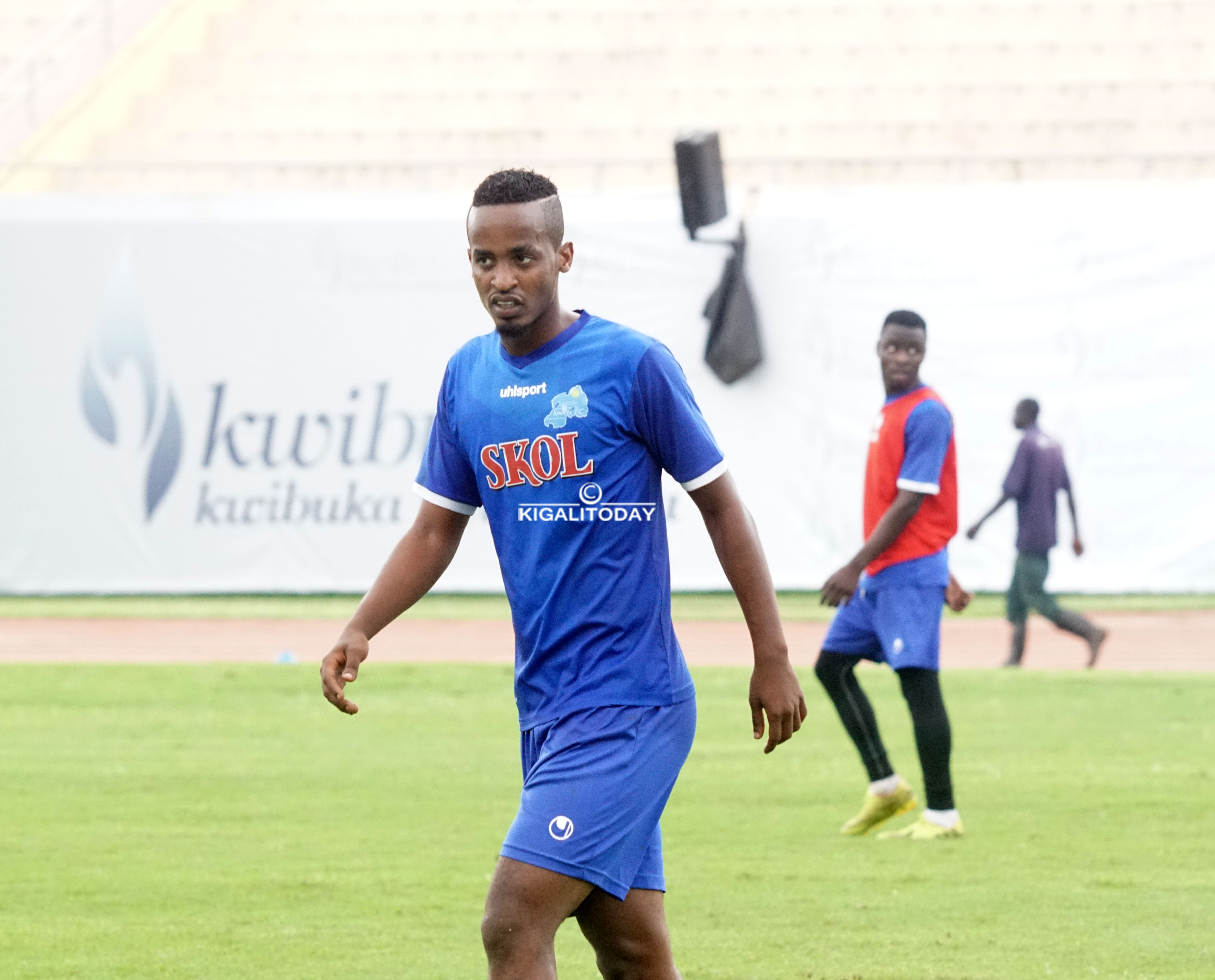 Mukunzi Yannick, umwe mu bakinnyi Rayon Sports yubakiyeho hagati muri iyi minsi