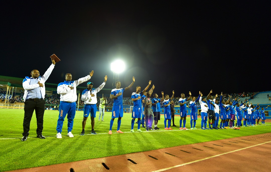 Abakinnyi n'abatoza baririmba bati Rayon ni wowe dukunda