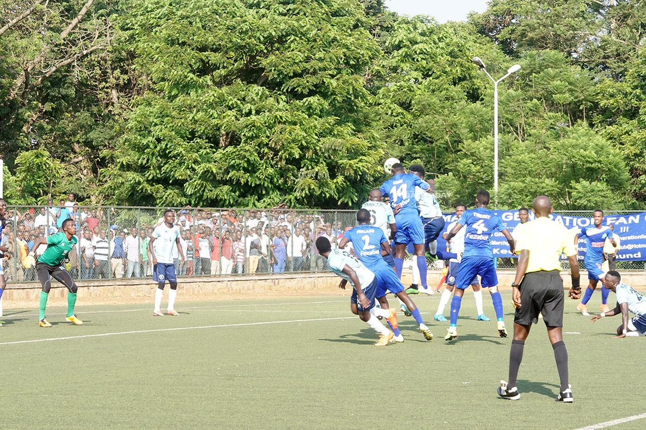Ikipe ya Rayon Sports yasatiriye cyane ikipe ya Police Fc
