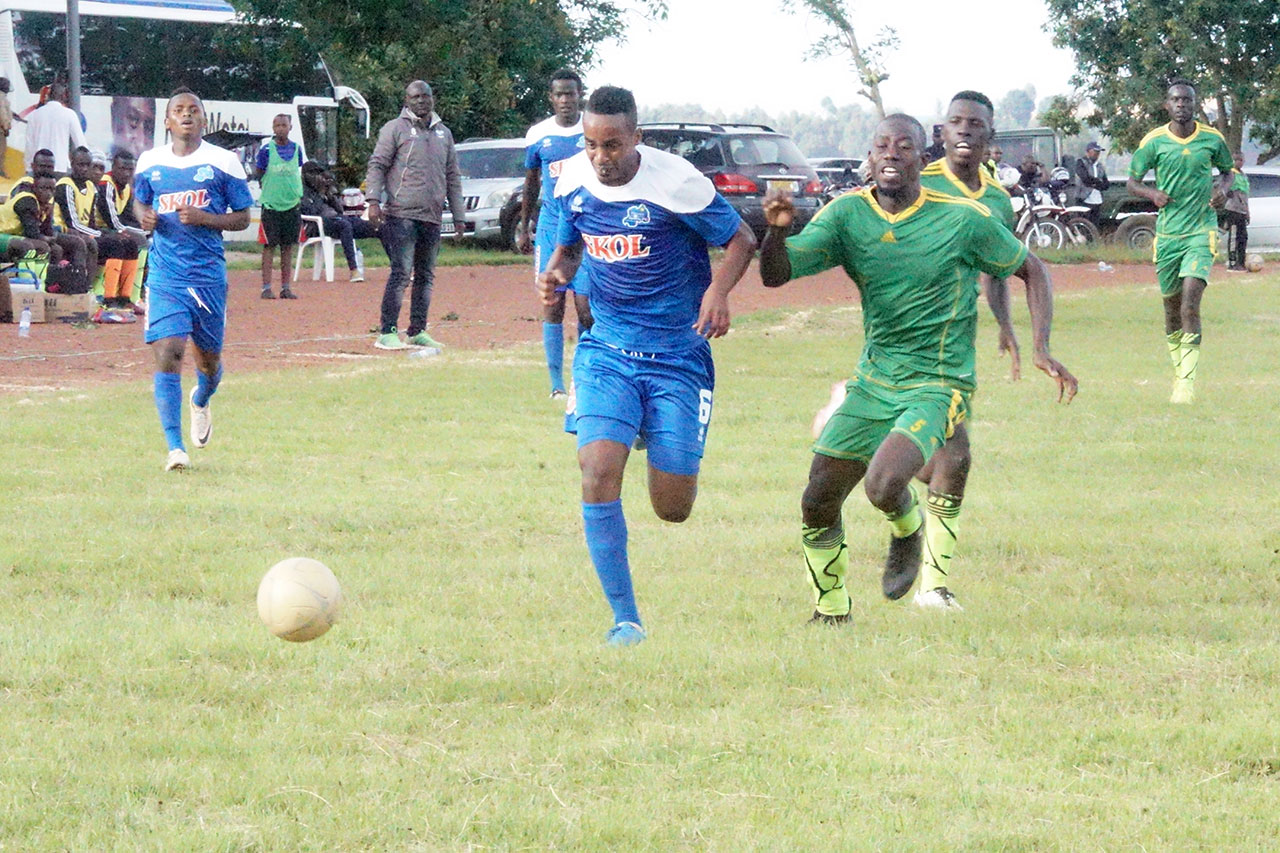 Yannick Mukunzi yari yagarutse mu kibuga anitwara neza