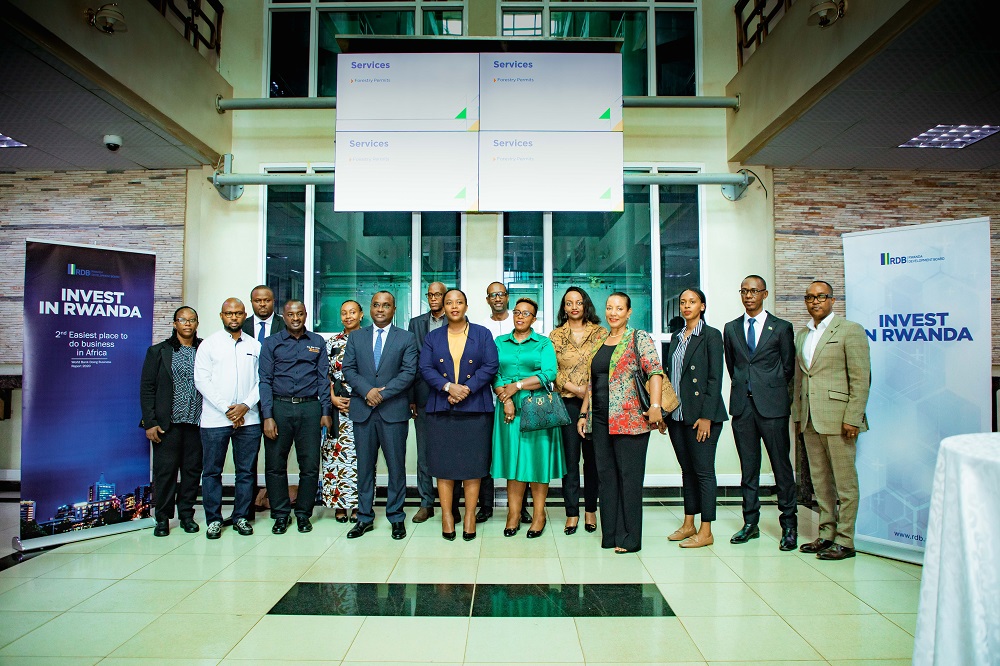 Bamwe mu bitabiriye umuhango wo gutangiza One Stop Centre ikorera ku cyicaro cya RDB