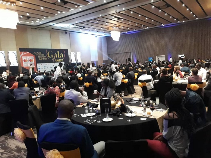 Ku mugoroba wo kuri uyu wa gatandatu PSF yakoranyije abakora mu by'ubukerarugendo itanga ibihembo kuri bamwe mu bagaragaje ibikorwa by'indashyikirwa