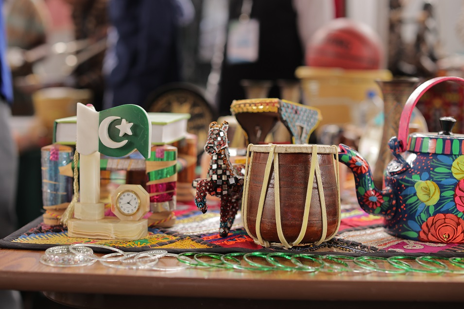 Ubukorokori bwo mu bindi bihugu