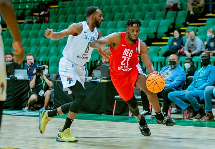 Axel Mpoyo ari mu bitwaye neza