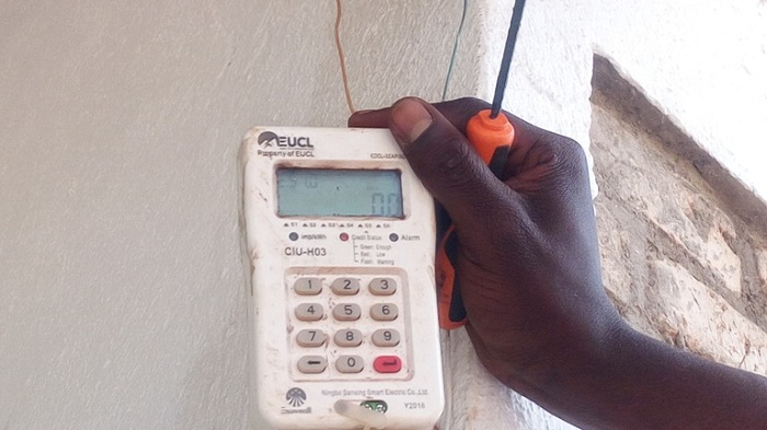 Kwa Eugène Hitimana muri konteri harimo zeru nyamara amatara yaka