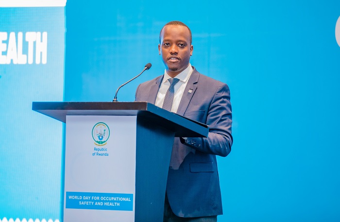 Umuyobozi Mukuru wa RSSB, Regis Rugemanshuro 