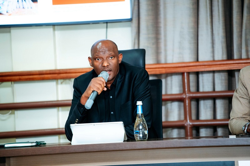 Faustin Munyazikwiye