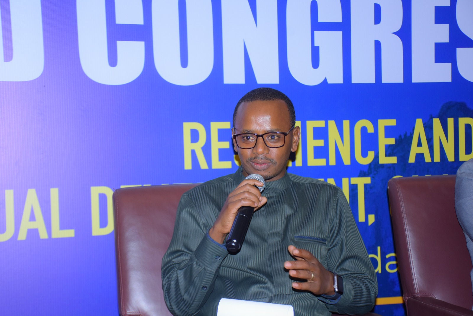 Umuyobozi wa Interpeace mu Rwanda, Frank Kayitare