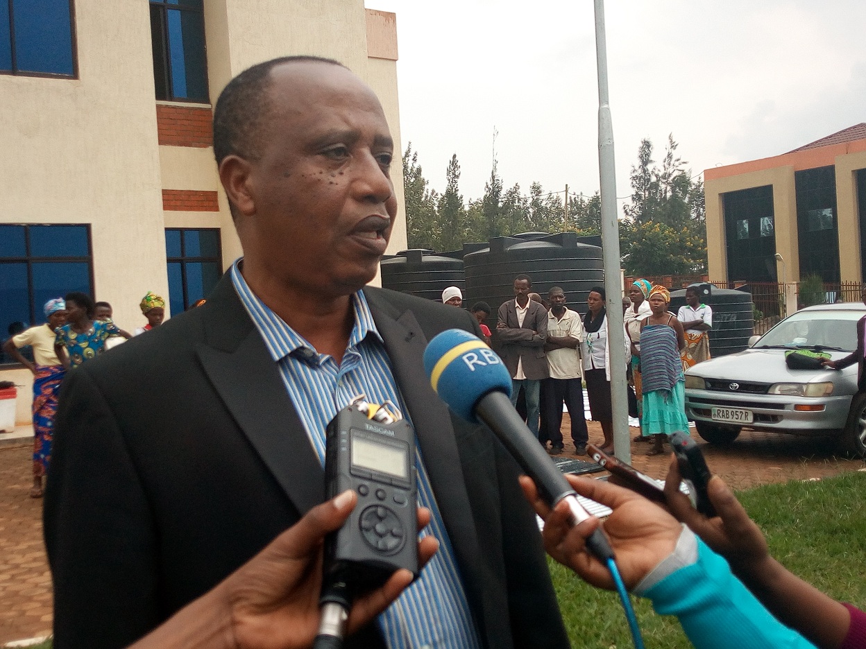 Reverand Ntavuka avuga ko ibikorwa byo gufasha abababaye bizakomeza