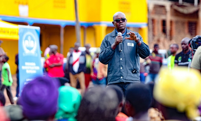 Mbabazi Modeste, Umugenzuzi muri RIB aganira n