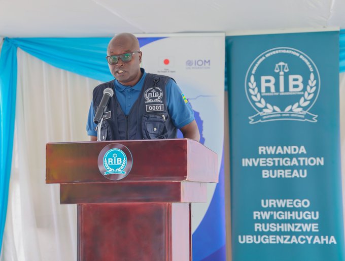 Col Jeannot Ruhunga, Umunyamabanga Mukuru wa RIB