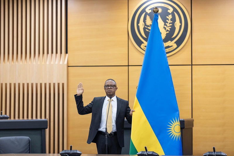 Col Pacifique Kayigamba Kabanda ubwo yarahiriraga kuzuza inshingano nshya