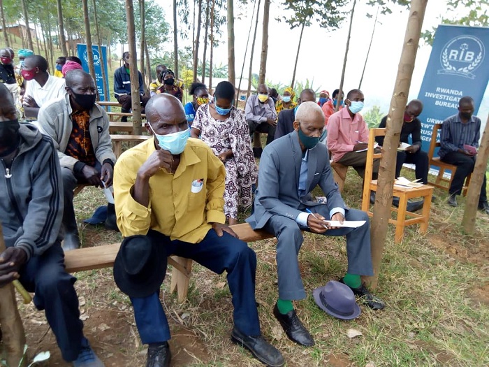 Abayobozi b'amasibo bavuze ko nibura hari abana babiri babyaye badakuze aho bayobora