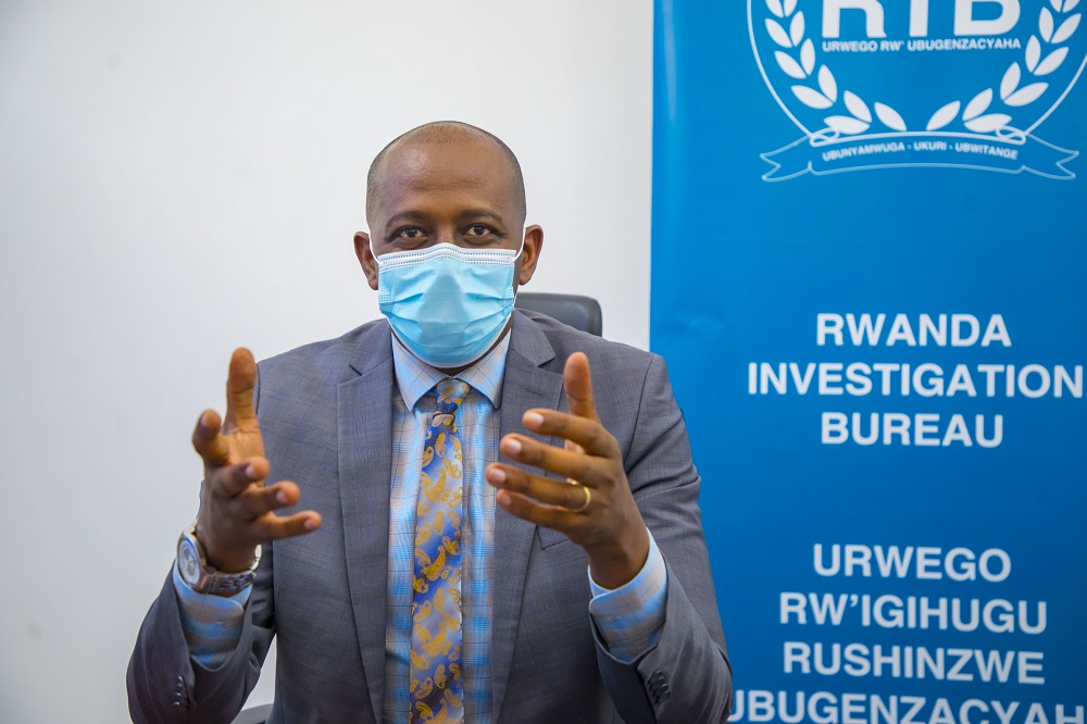 Umuvugizi wa RIB, RIB Dr. Thierry Murangira asaba abantu kwigengesera 