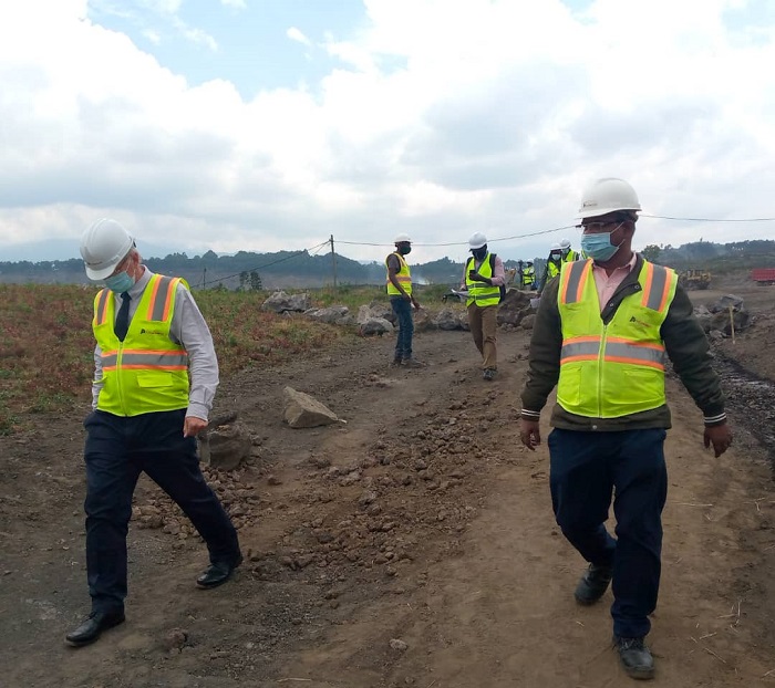 Rolf Anttila (ibumoso) yavuze ko urwo ruganda ruje kugabanya ibitumizwa mu mahanga