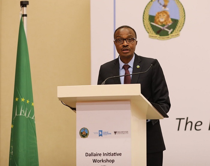 Maj Gen. Albert Murasira, Minisitiri w'Ingabo z'igihugu