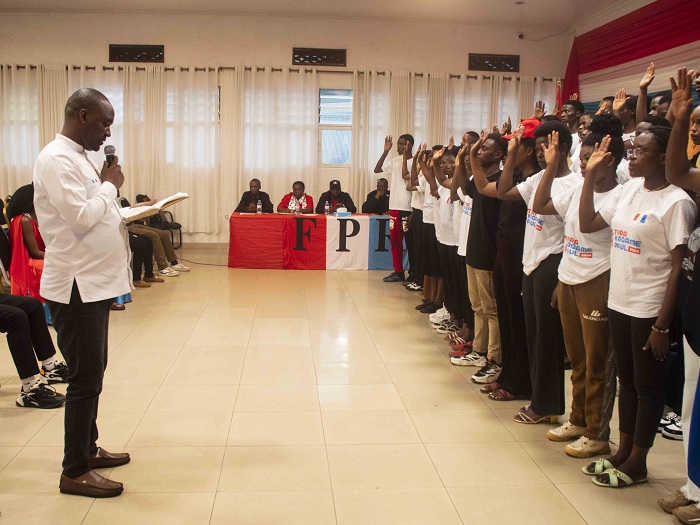 Barahiriye kwinjira muri FPR-Inkotanyi biyemeza kubera abandi urumuri