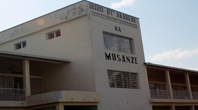 Mu Karere ka Musanze hamaze gufungwa insengero 185