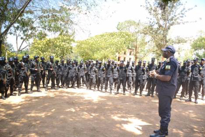 Bahabwa impanuro n'abayobozi