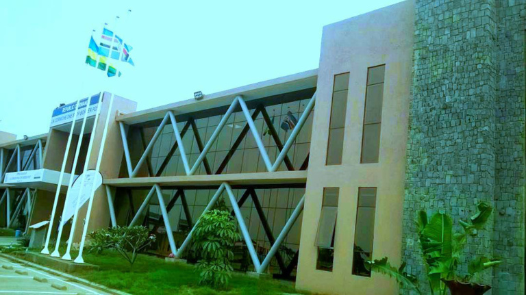 Inyubako z'uyu mupaka 