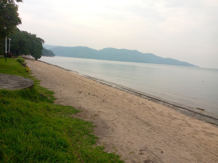 Uwipimishije Covid-19 kandi wikingije yemerewe kujya mu mazi y'Ikivu akoga