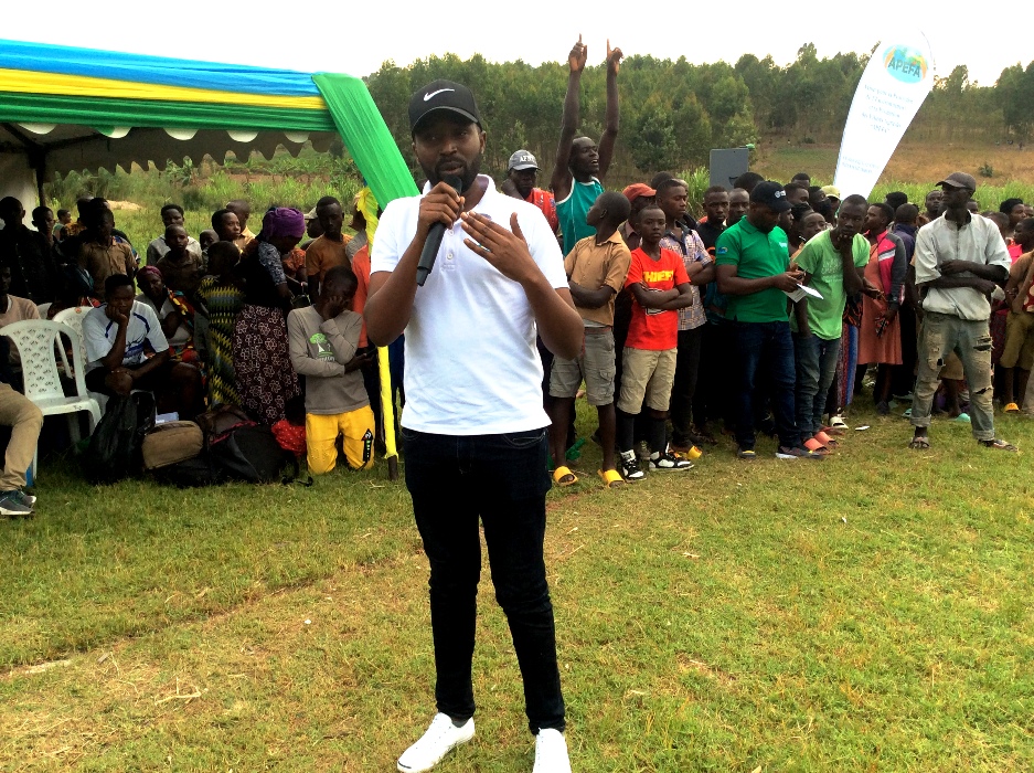 Rushema avuga ko ibiti bitererwa abaturage ari bo ku isonga bifitiye akamaro