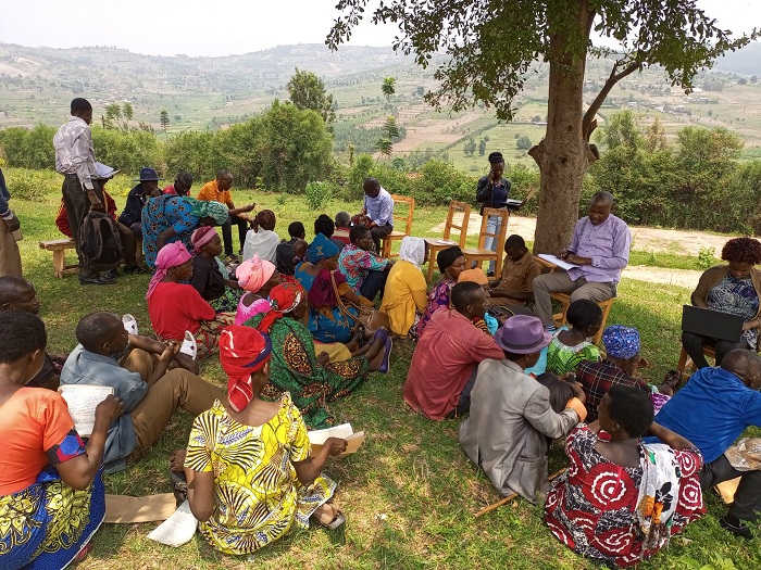 Abaturage barakirwa mu matsinda hakurikijwe abahuje ibibazo