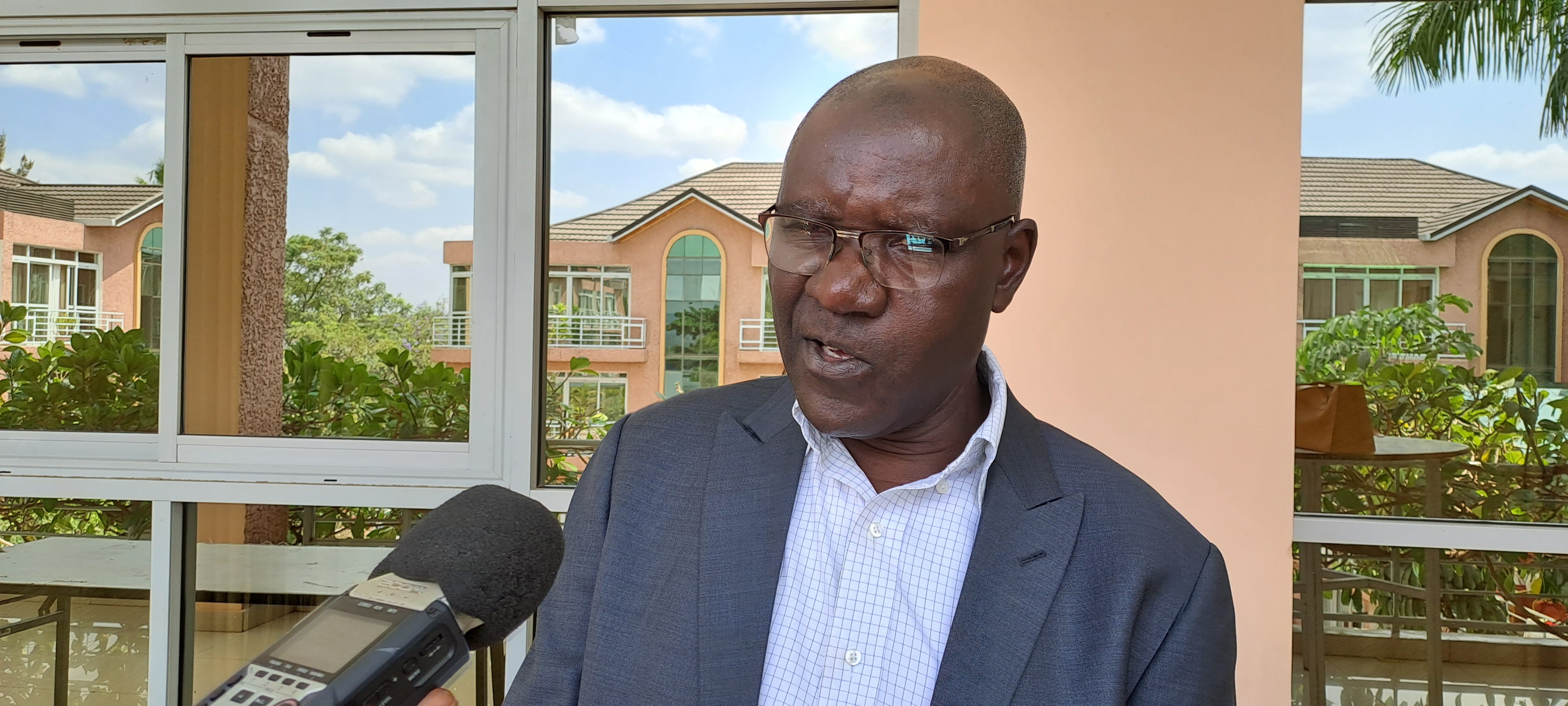 Rukeribuga Joseph ufite indwara eshatu zitandura