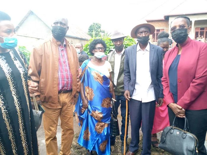 Ubuyobozi bw'Akarere ka Rulindo bwaherekeje ababyeyi b'Uwamahoro