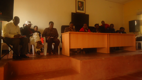 Abayobozi mu nzego zitandukanye bakemuye ibibazo by'abaturage.