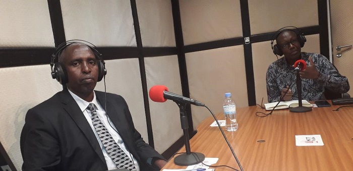 Abayobozi muri RURA basobanuye impinduka zabaye mu biciro byo gutwara abagenzi mu modoka mu buryo bwa rusange