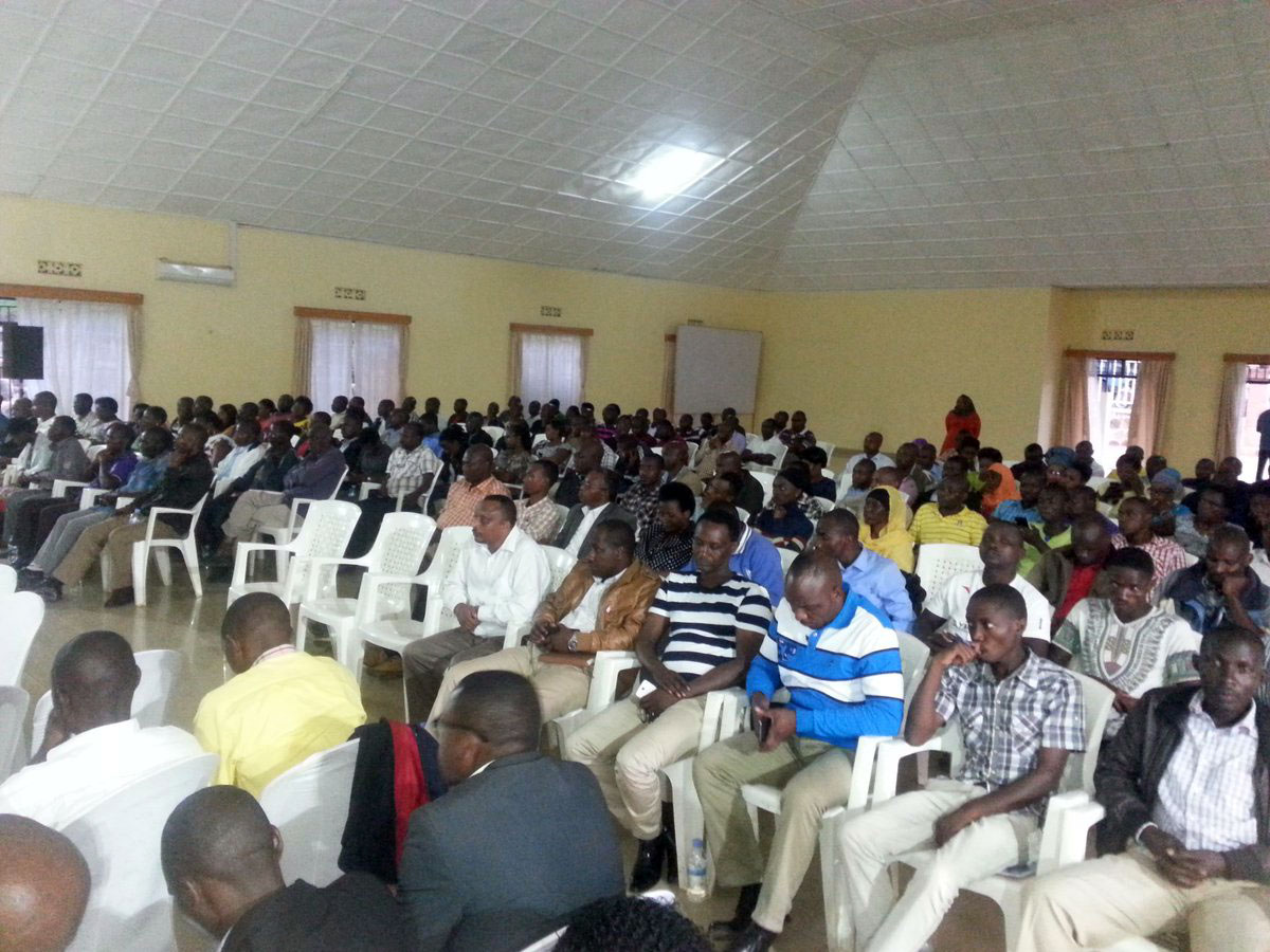 Abikorera b'i Rusizi biyemeje kwikuraho igisebo cy'umwanda 