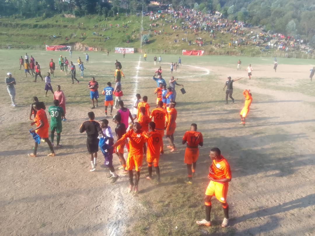 Rutsiro FC yishimiye gusubira mu cyiciro cya mbere