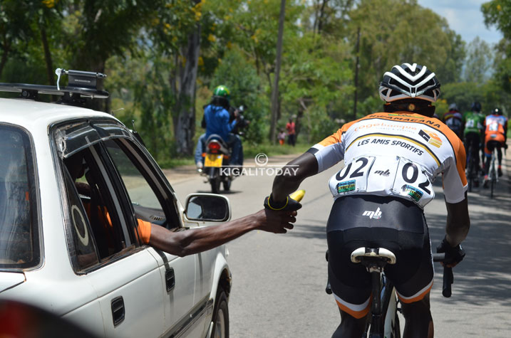 Mu nzira banyuzamo bagafata utuneke twongera imbaraga