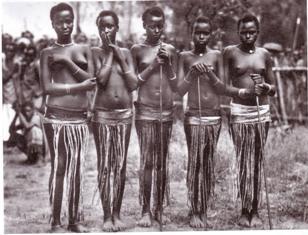 Hari abavuga ko abakobwa bo hambere bambaraga gutya kandi bakagira umuco