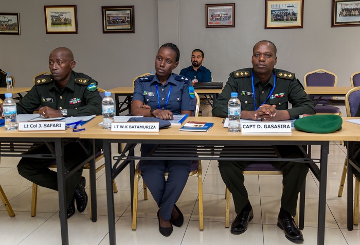 Ni amahugurwa yitabiriwe n'abasirikare bari mu rwego rwa Ofisiye