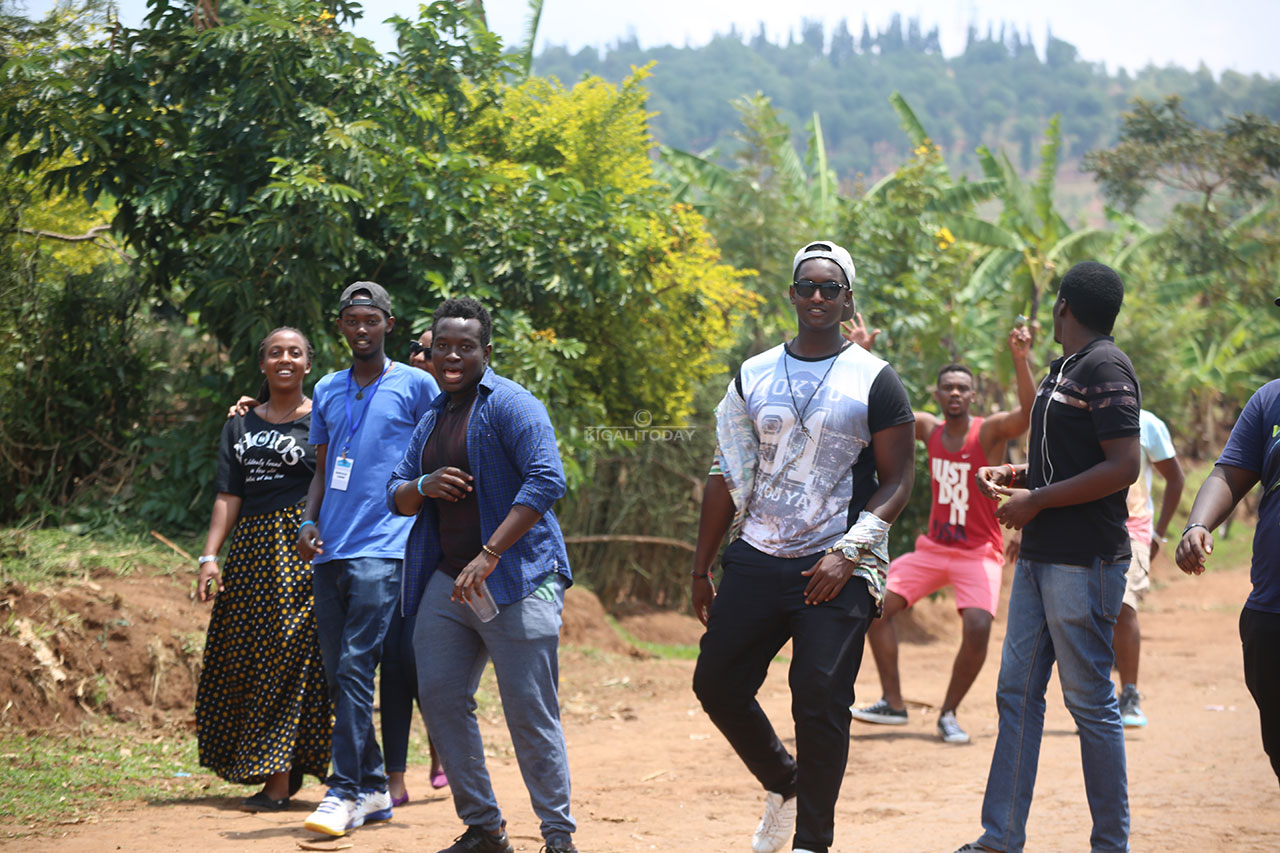 Abafana ba Rally mu byishimo byinshi i Rugende