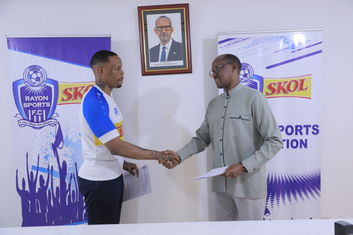 Rwatubyaye ati "Nagarutse aho nita mu rugo"