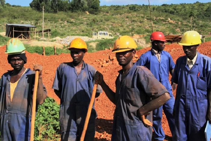 Abakozi bakora mu mabuye y