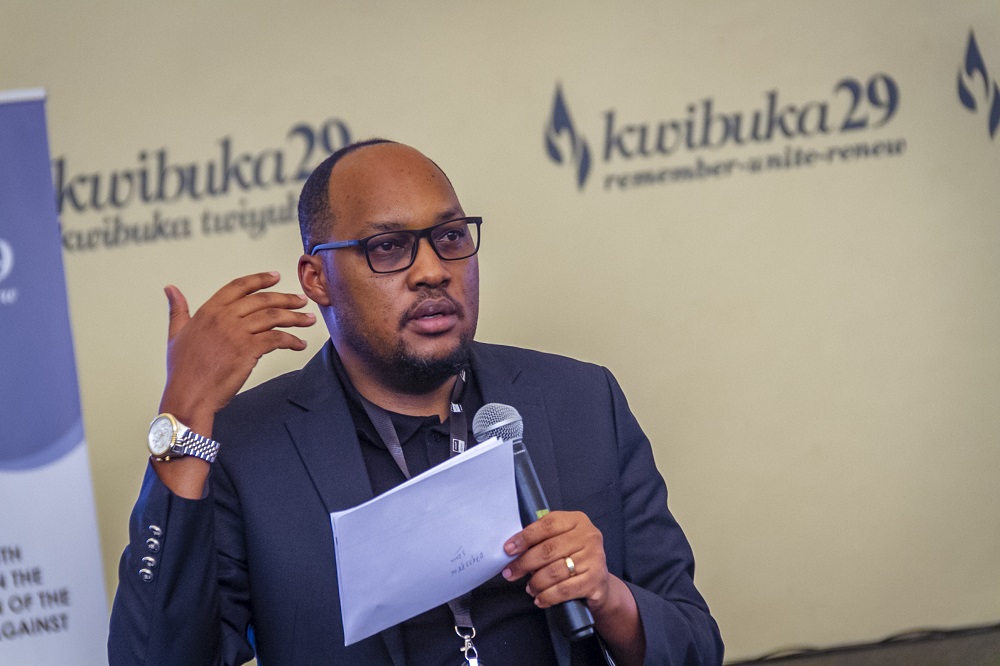 Umuyobozi mukuru wa Never Again Rwanda , Dr. Joseph Nkurunziza Ryarasa