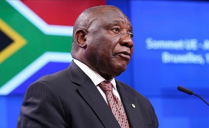 Perezida Ramaphosa yanduye Covid-19