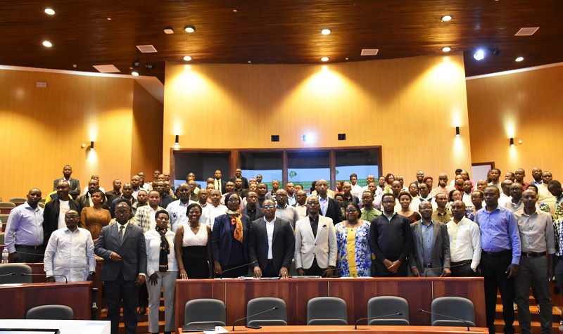 Abanyamuryango ba Koperative Muganga SACCO bishimira ko yabafashije kwiteza imbere