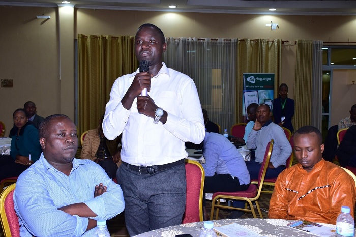 Bahamya ko ikarita mpuzamahanga rizarushaho kubafasha mu kubitsa no kubikuza by'umwihariko bari mu mahanga