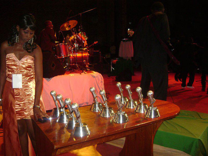 Uyu yari arimo abireba abigenzura neza 